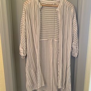 Gauze lightweight top